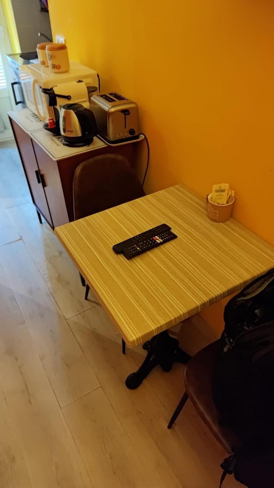 Little Studio in Rue Biscarra Nizza Exterior foto